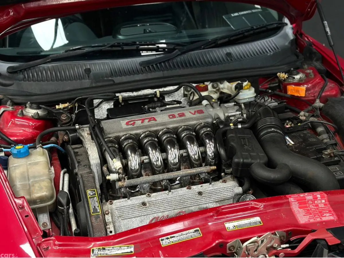Alfa Romeo 156 Saloon, Petrol, 2002, Red
