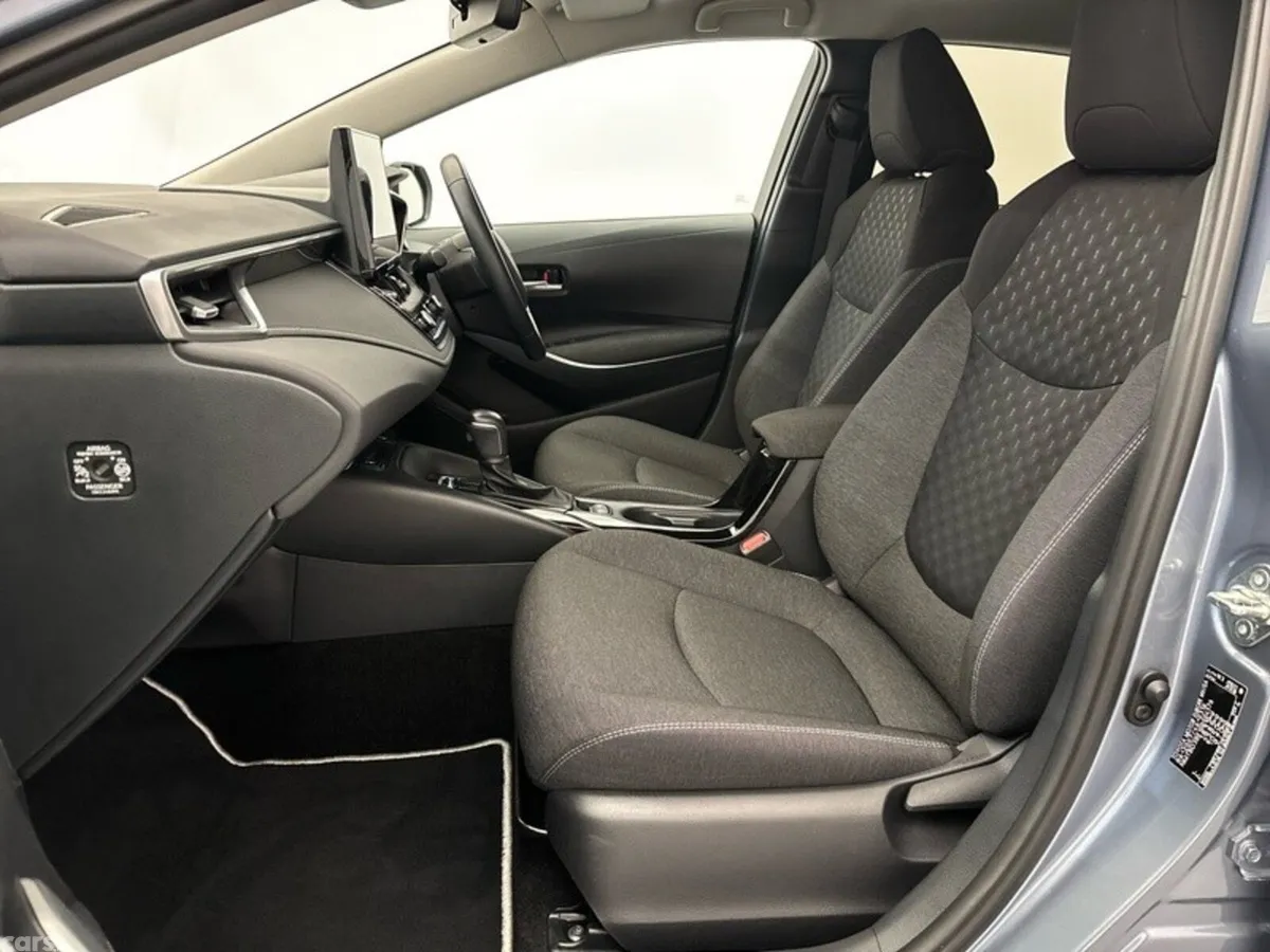 Toyota Corolla Saloon, Petrol Hybrid, 2023, Grey