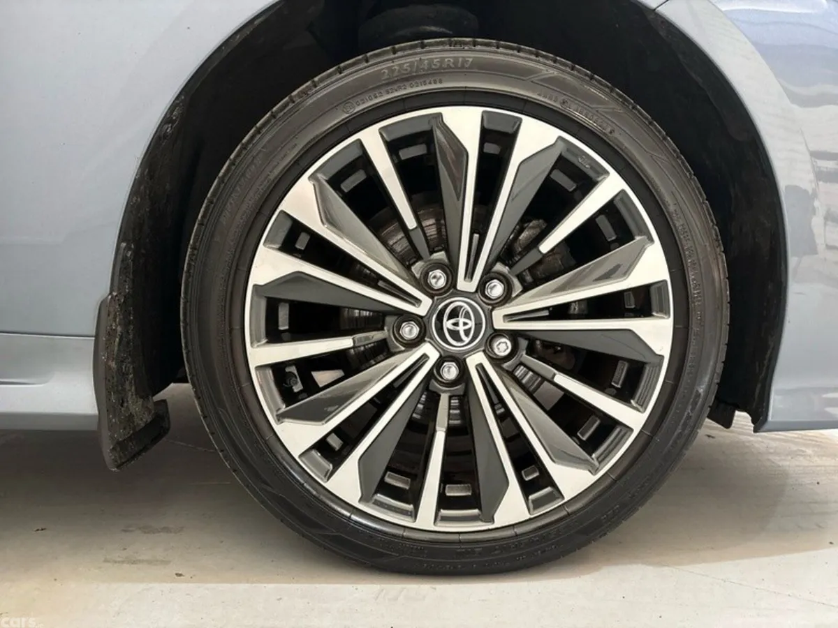 Toyota Corolla Saloon, Petrol Hybrid, 2023, Grey