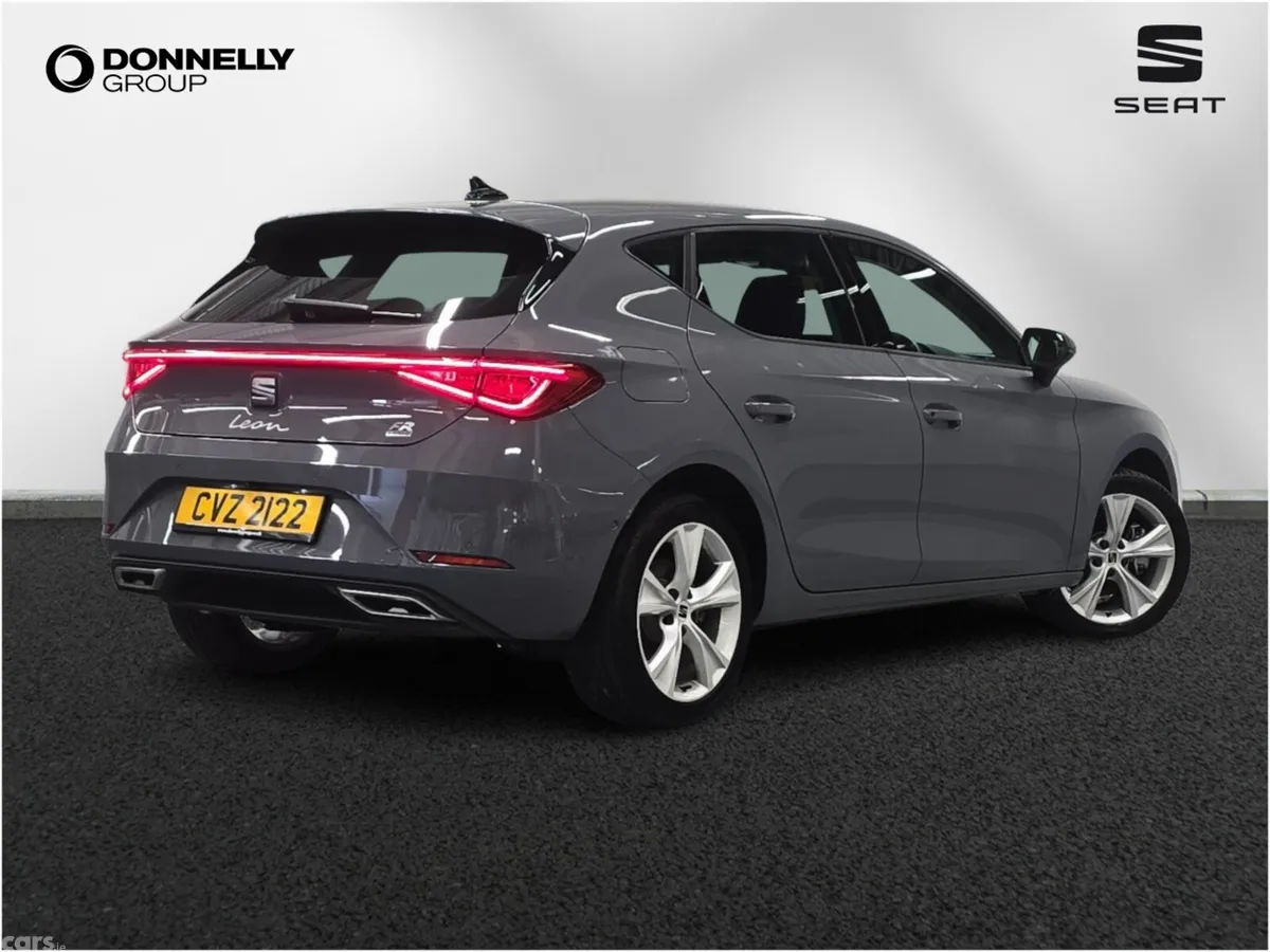 SEAT Leon Hatchback, Petrol Hybrid, 2025, Grey