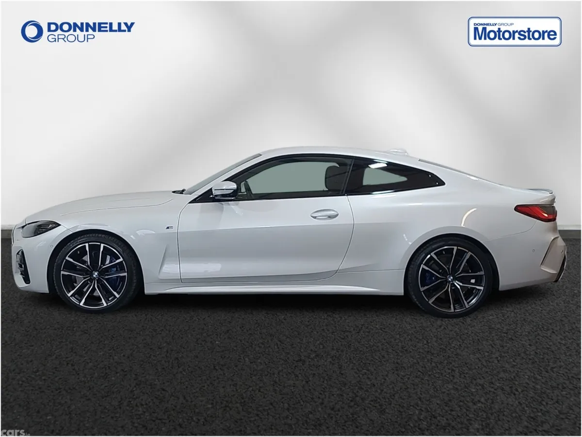 BMW 4-Series Coupe, Diesel, 2023, White