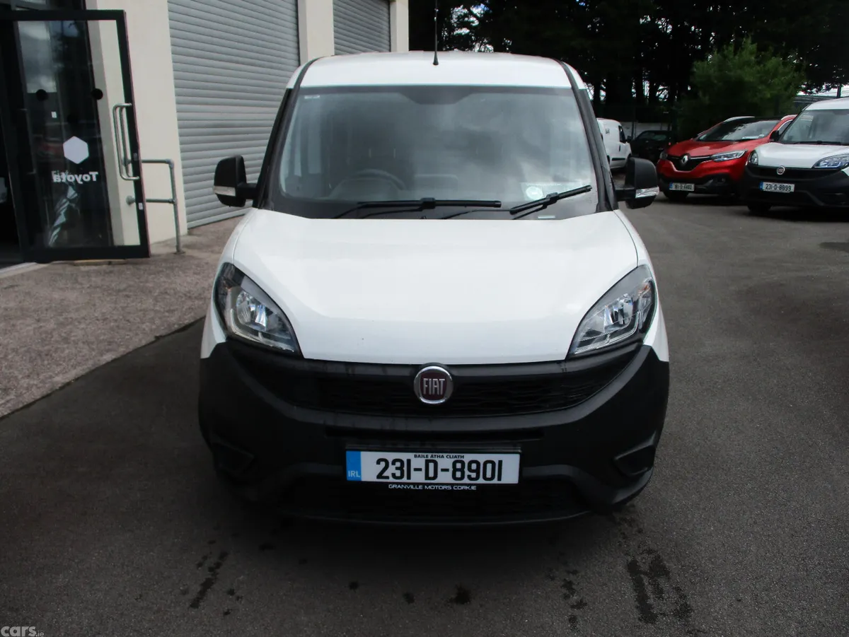 Fiat Doblo MPV, Diesel, 2023, White