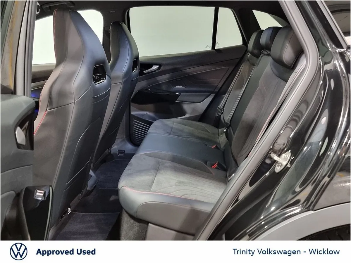 Volkswagen ID.4 SUV, Electric, 2026, Black