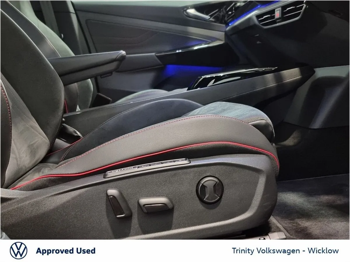 Volkswagen ID.4 SUV, Electric, 2026, Black