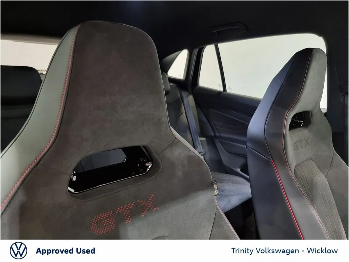 Volkswagen ID.4 SUV, Electric, 2026, Black