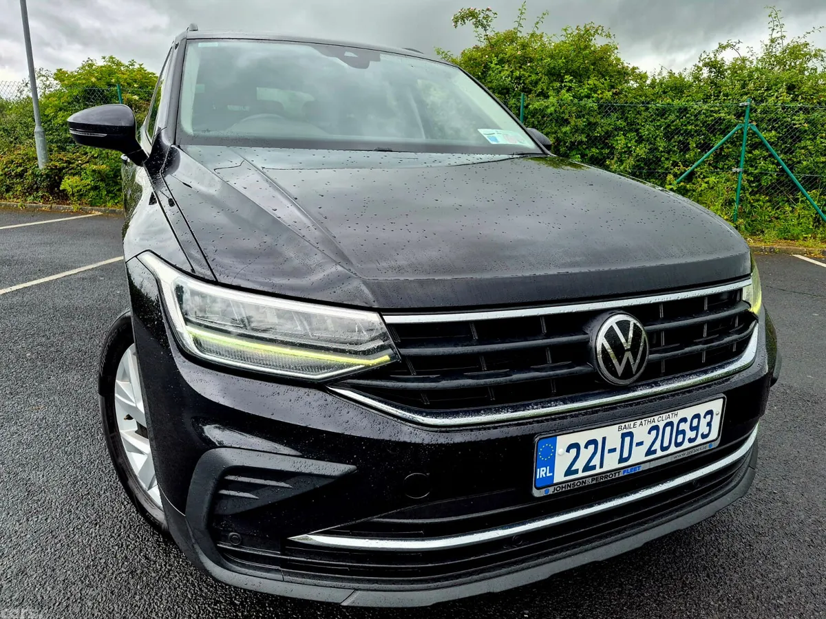 Volkswagen Tiguan SUV, Diesel, 2022, Black
