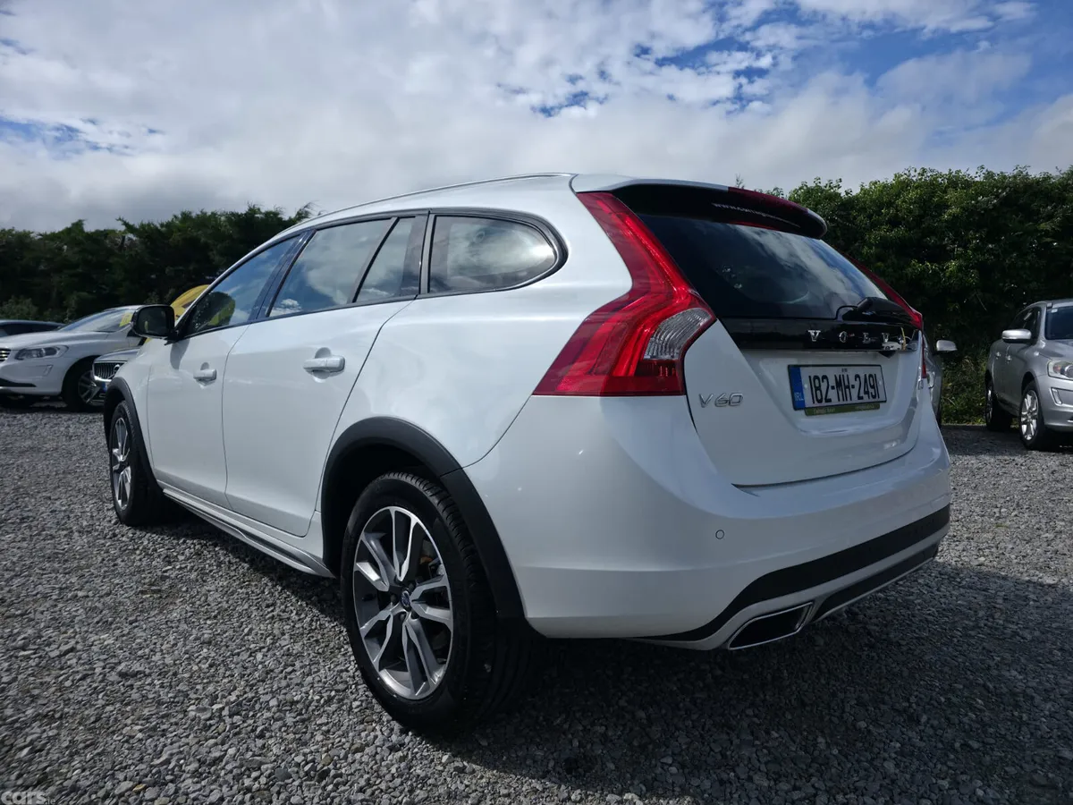 Volvo V60 Estate, Diesel, 2018, White