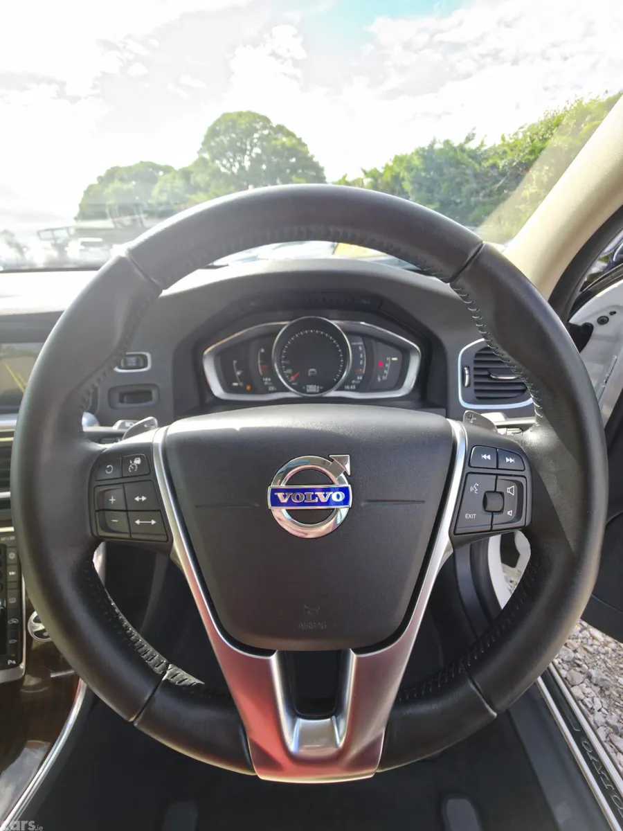 Volvo V60 Estate, Diesel, 2018, White