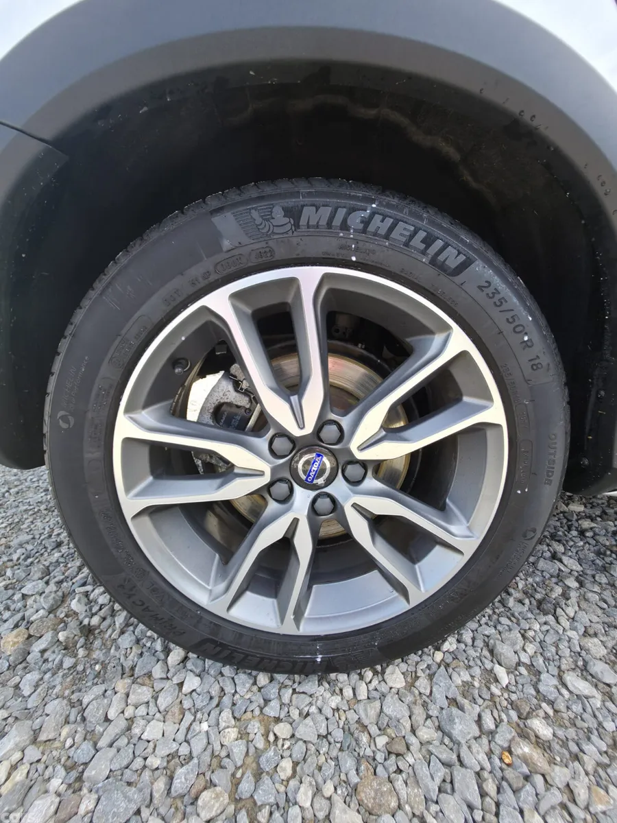 Volvo V60 Estate, Diesel, 2018, White