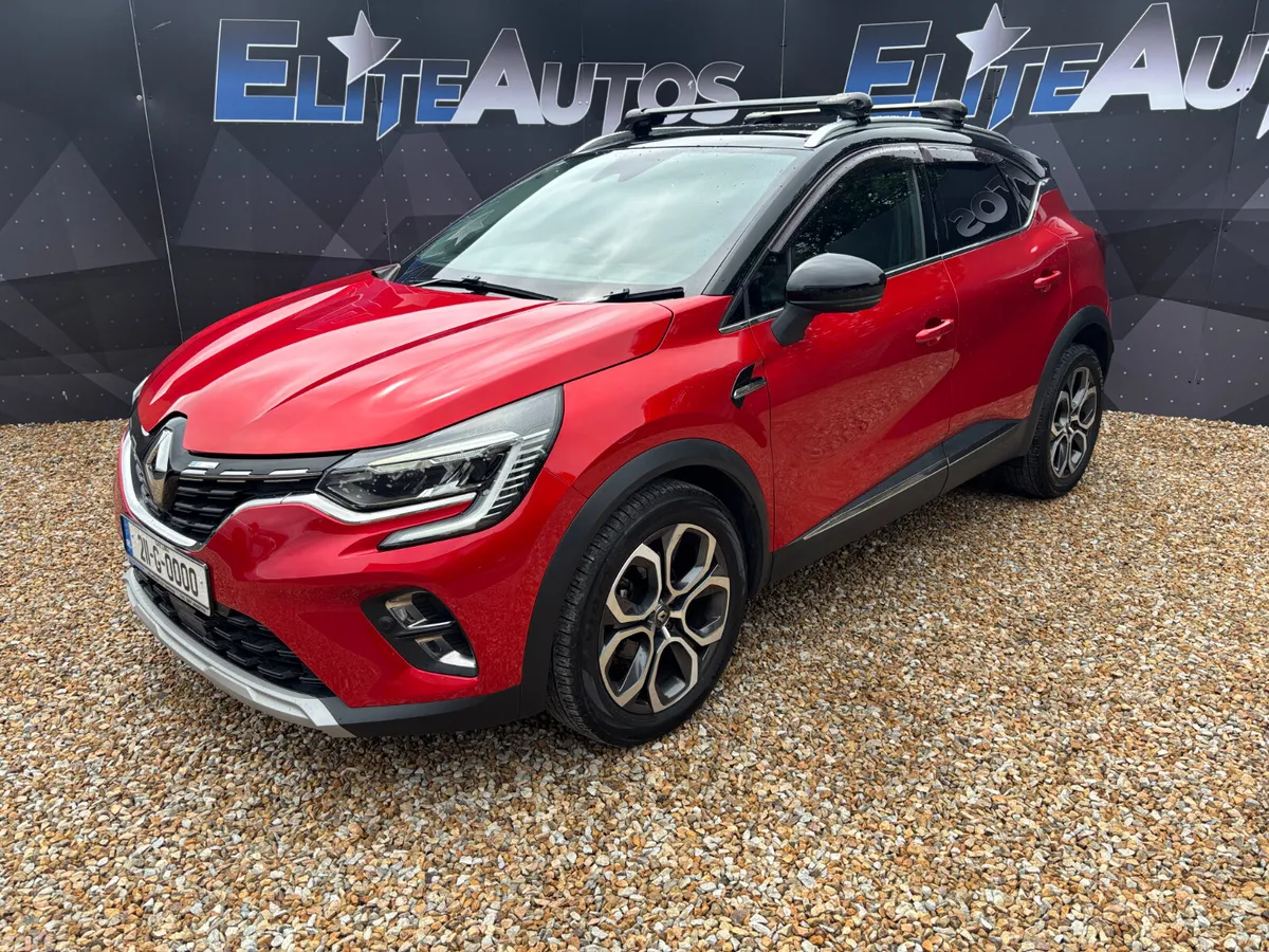 Renault Captur Hatchback, Petrol, 2021, Red