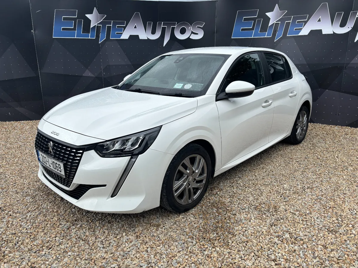 Peugeot 208 Hatchback, Petrol, 2020, White
