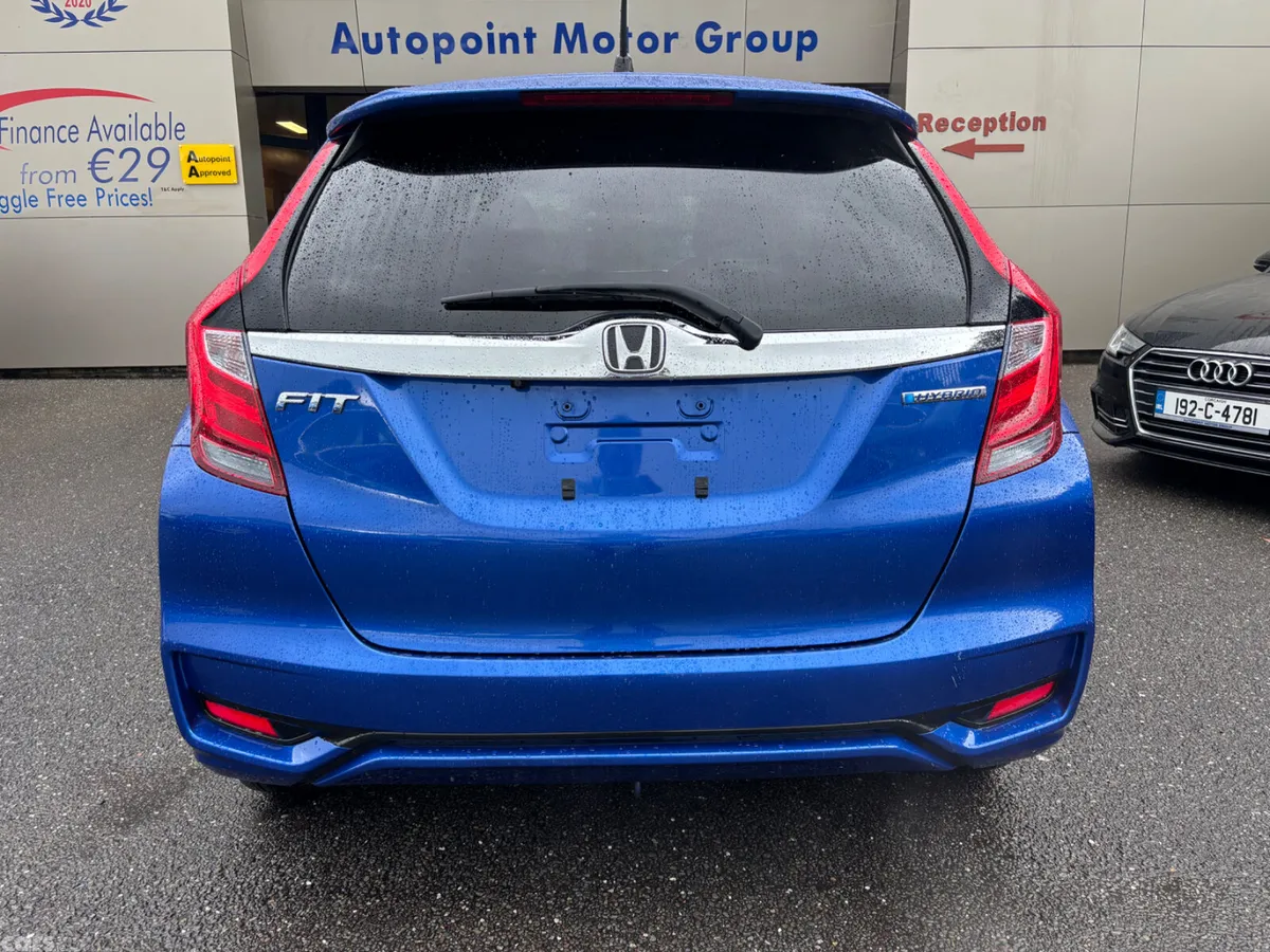 Honda Fit SUV, Petrol Hybrid, 2019, Blue