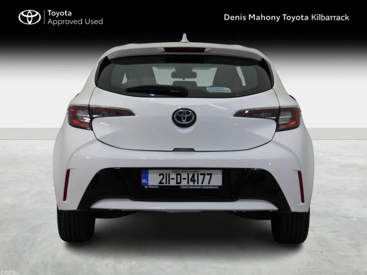 Toyota Corolla Hatchback, Petrol Hybrid, 2021, White