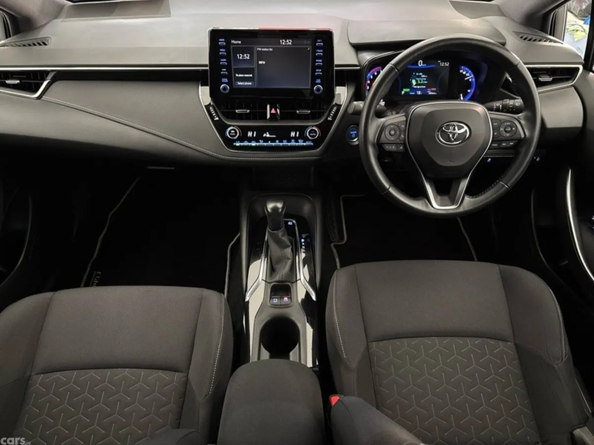 Toyota Corolla Hatchback, Petrol Hybrid, 2021, White