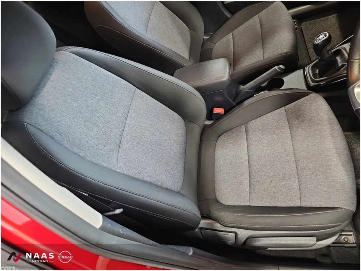 Kia Stonic SUV, Petrol, 2024, Red