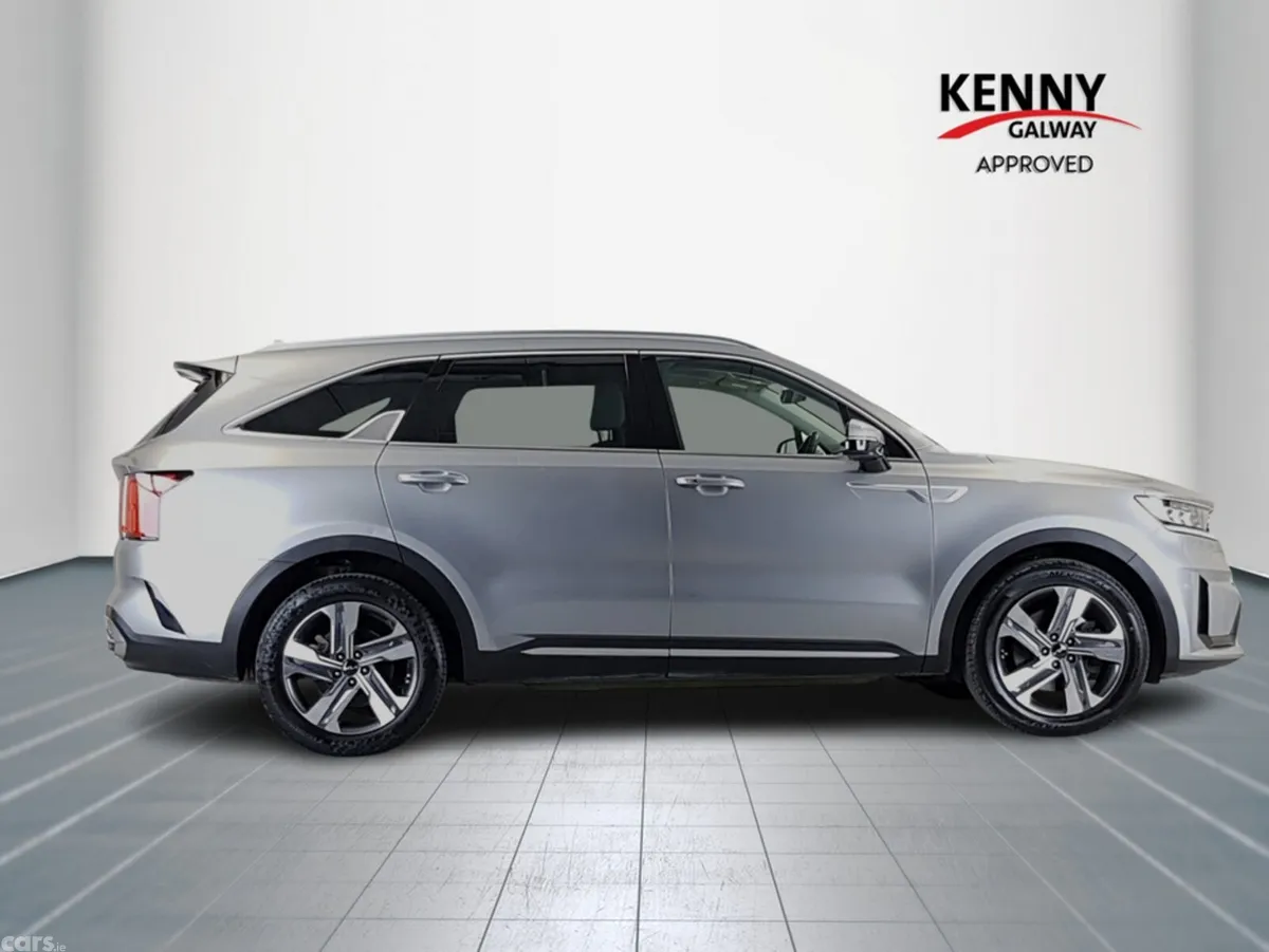 Kia Sorento MPV, Diesel, 2023, Grey