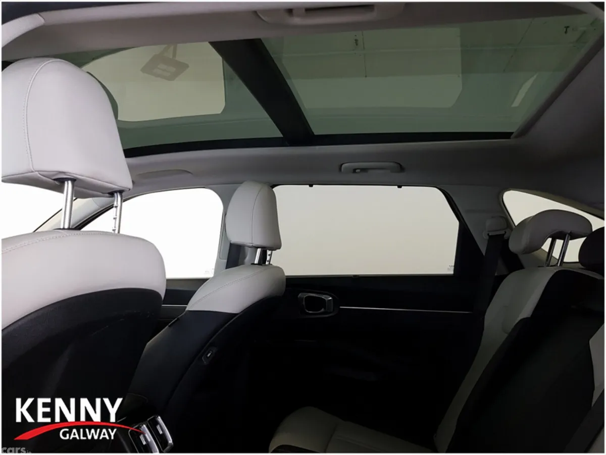 Kia Sorento MPV, Diesel, 2023, Grey