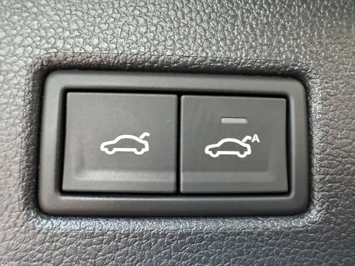Volkswagen Tiguan MPV, Diesel, 2019, Black