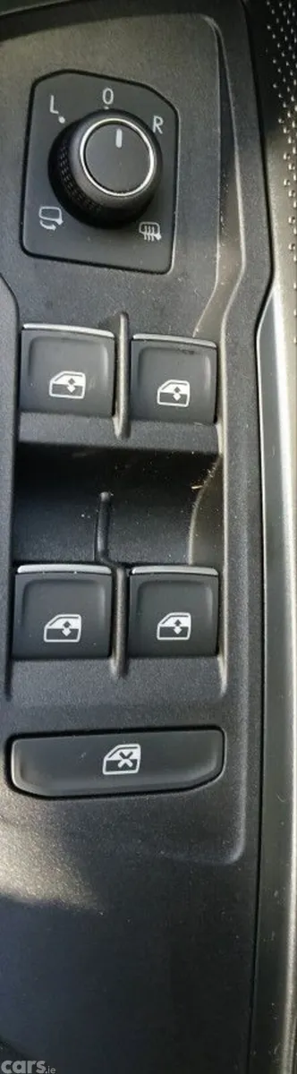 Volkswagen Tayron Estate, Diesel, 2025, Blue
