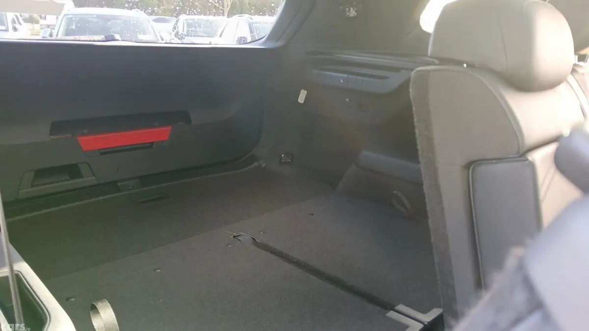 Volkswagen Tayron Estate, Diesel, 2025, Blue