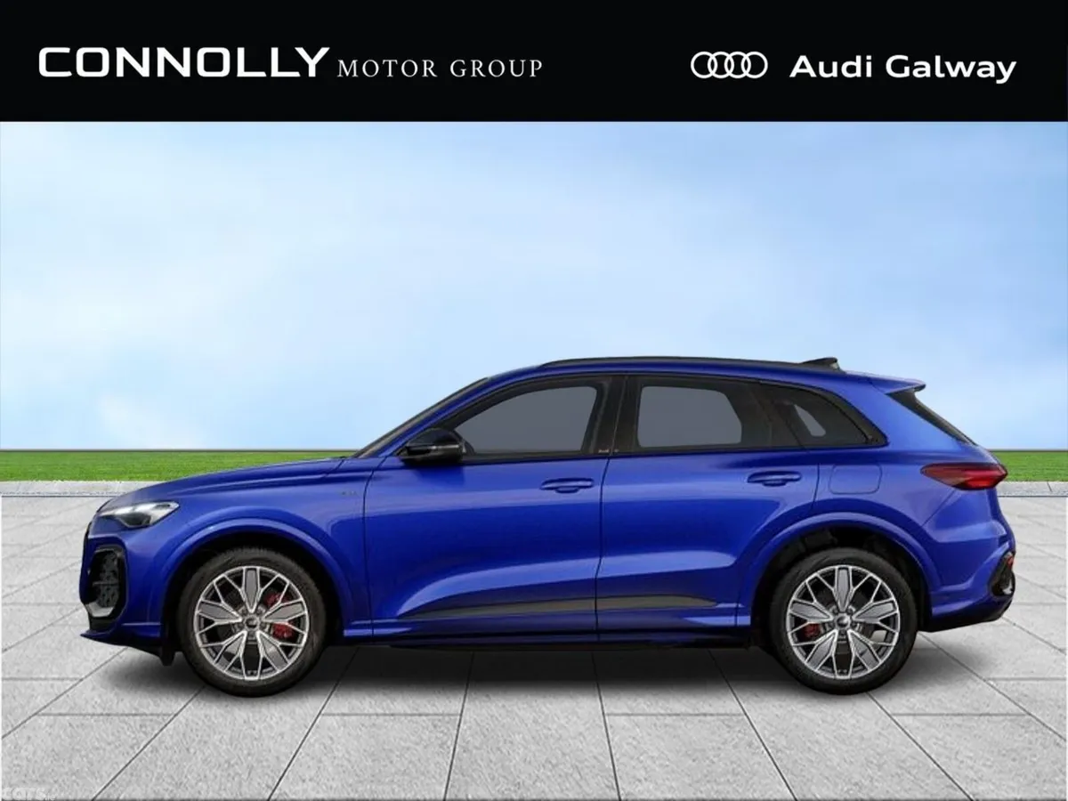 Audi Q5 SUV, Petrol Plug-in Hybrid, 2027, Blue