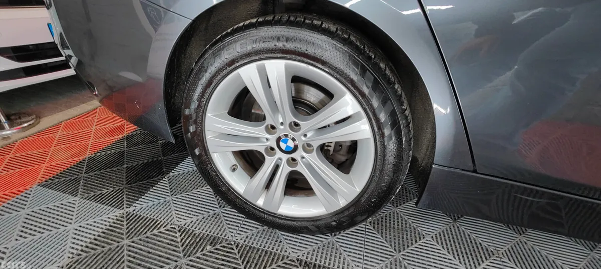 BMW 3-Series Saloon, Petrol Plug-in Hybrid, 2018, Grey