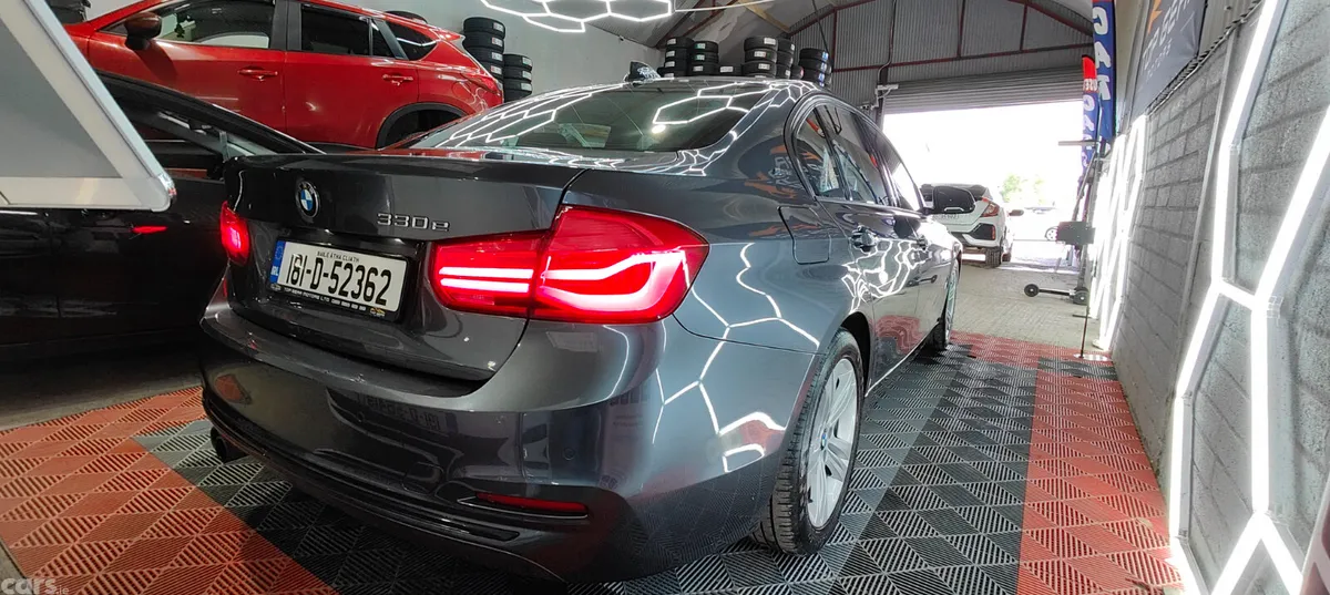 BMW 3-Series Saloon, Petrol Plug-in Hybrid, 2018, Grey