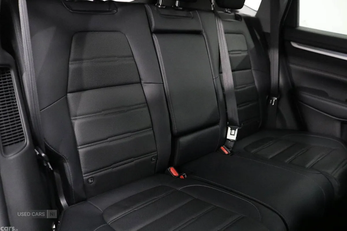 Honda CR-V SUV, Petrol Hybrid, 2022, White