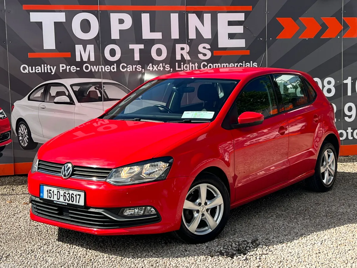 Volkswagen Polo Hatchback, Petrol, 2015, Red