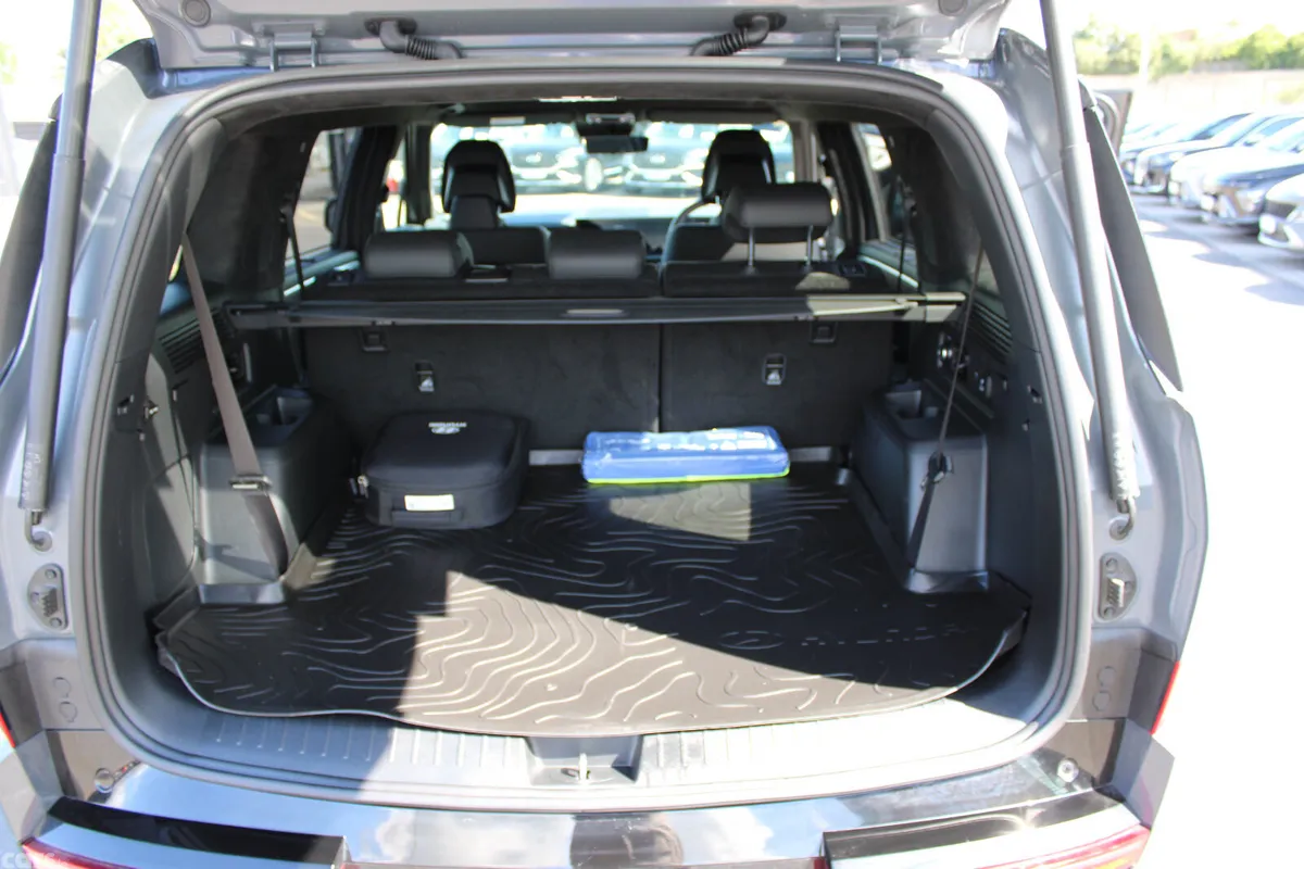 Hyundai Santa Fe SUV, Petrol Plug-in Hybrid, 2026, Grey