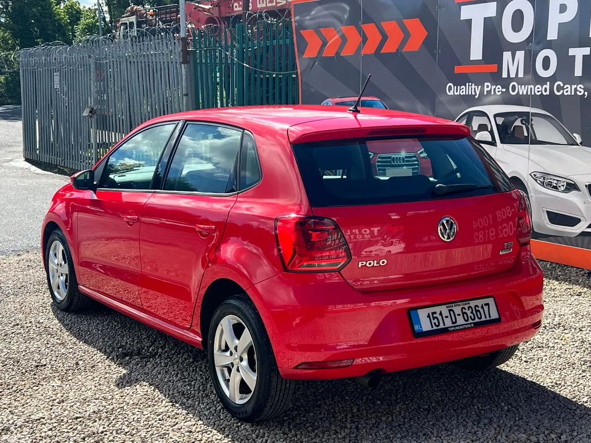 Volkswagen Polo Hatchback, Petrol, 2015, Red