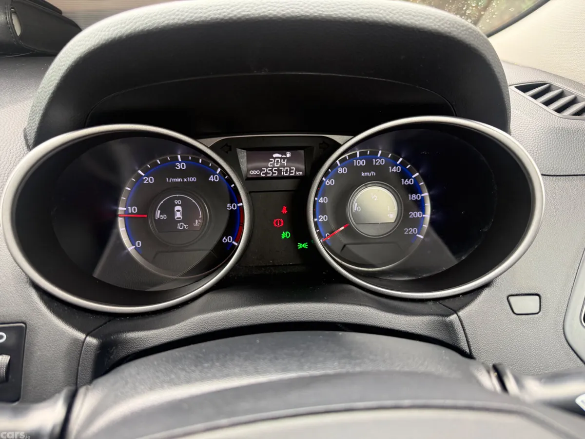Hyundai ix35 SUV, Diesel, 2015, Black