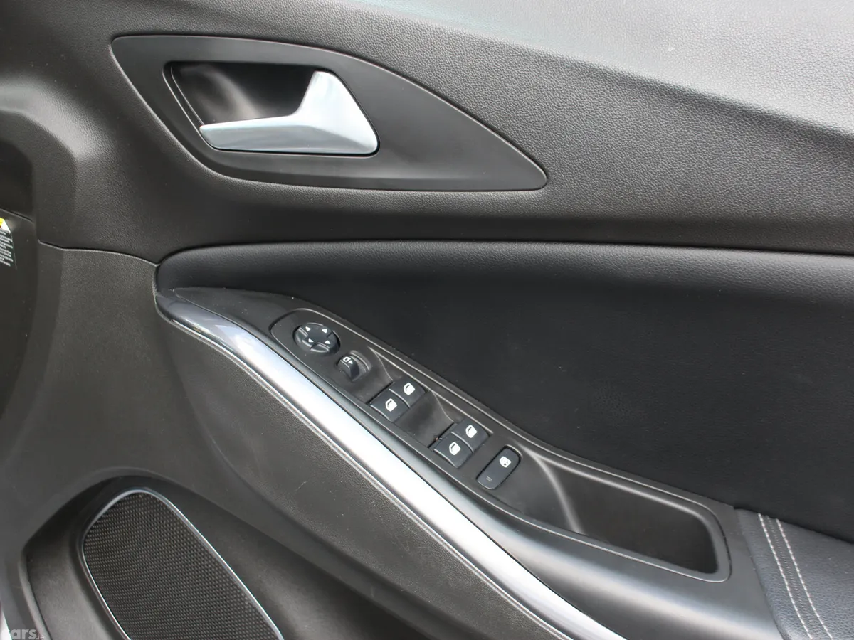 Opel Grandland X SUV, Diesel, 2020, Grey