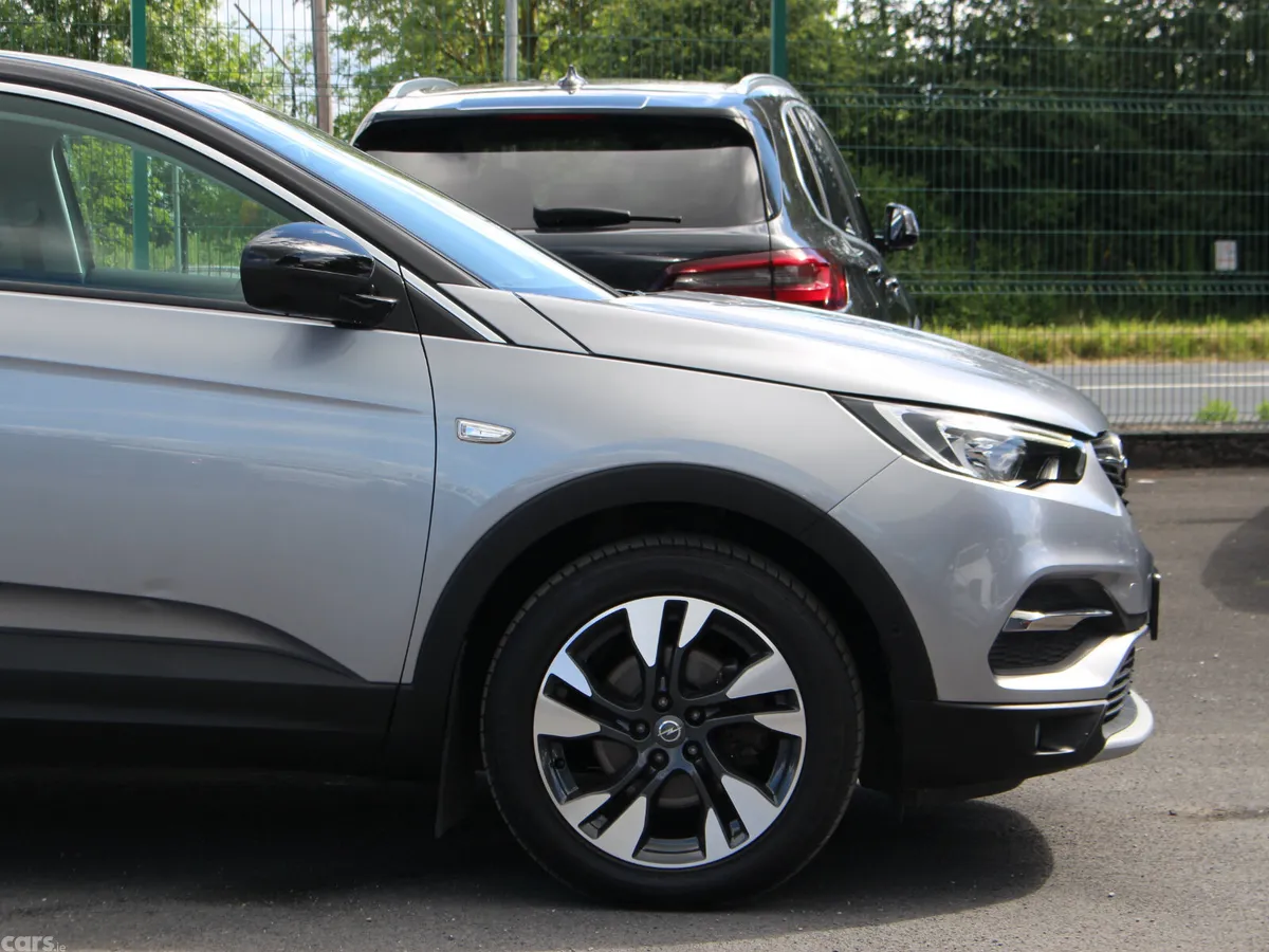 Opel Grandland X SUV, Diesel, 2020, Grey