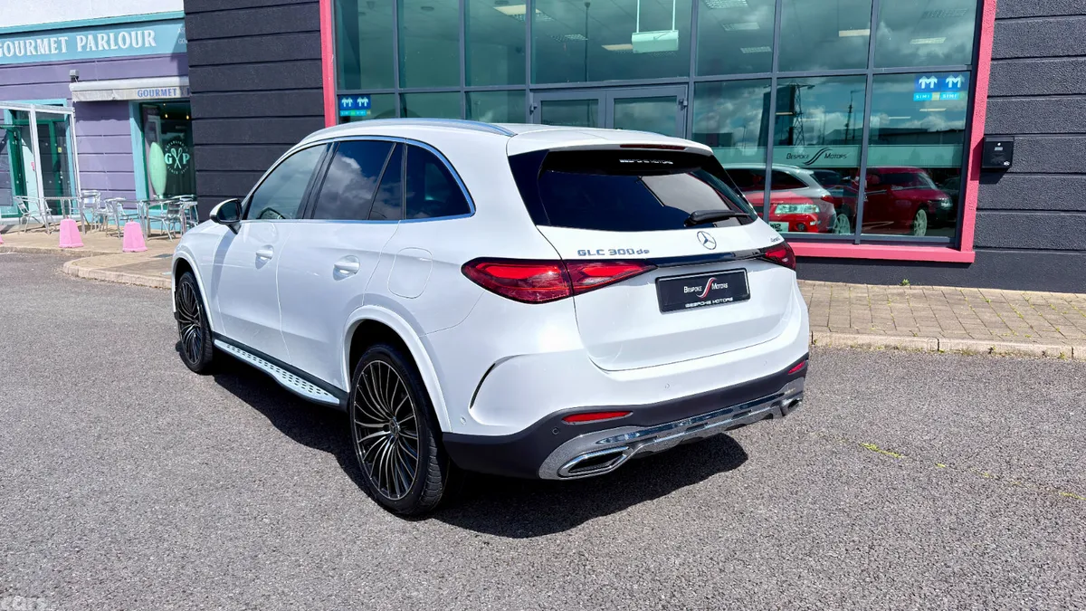 Mercedes-Benz GLC SUV, Diesel Plug-in Hybrid, 2023, White