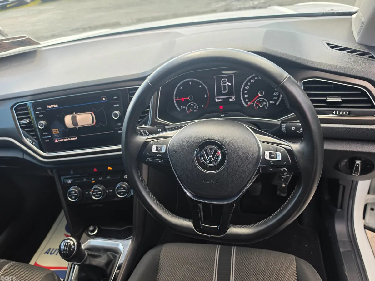 Volkswagen T-Roc SUV, Diesel, 2018, White