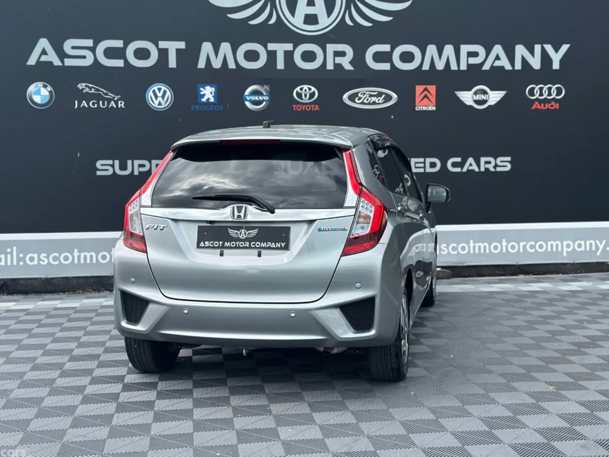 Honda Fit Hatchback, Petrol Hybrid, 2015, Silver