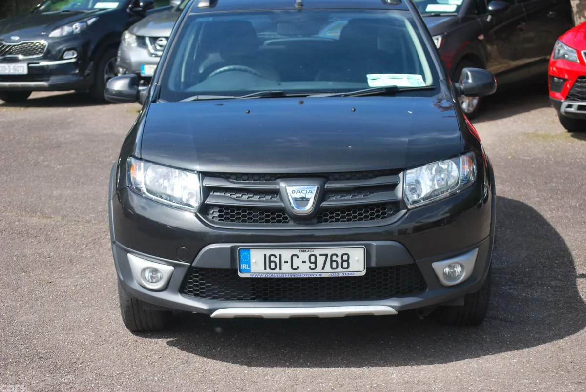 Dacia Sandero Stepway Hatchback, Diesel, 2016, Black