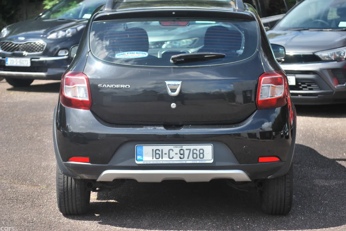 Dacia Sandero Stepway Hatchback, Diesel, 2016, Black