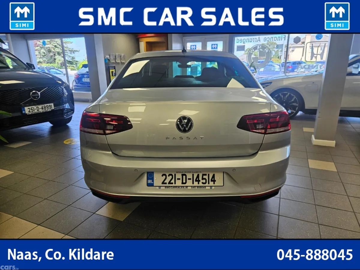 Volkswagen Passat Saloon, Diesel, 2022, Grey