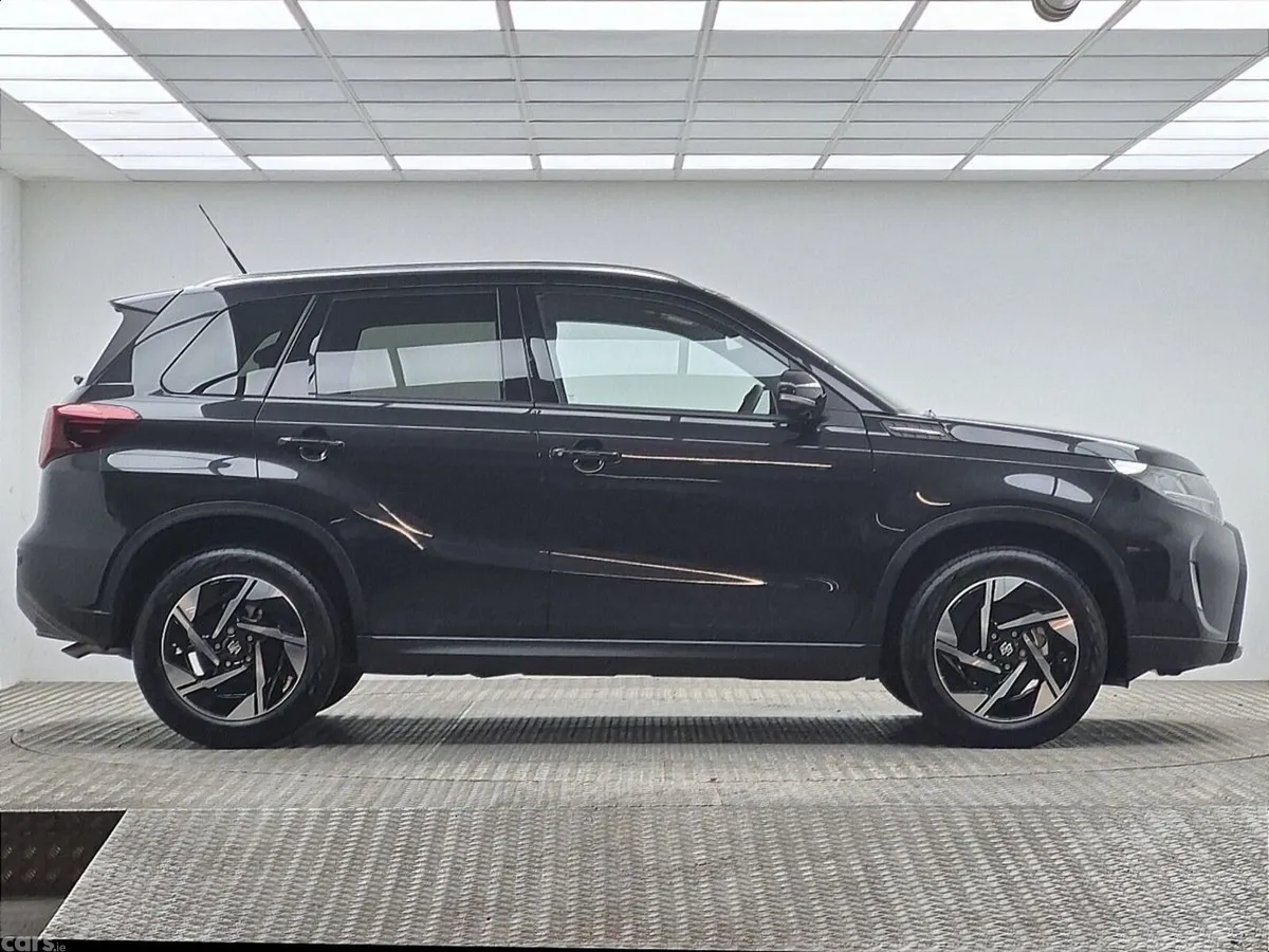 Suzuki Vitara SUV, Petrol Hybrid, 2026, Black