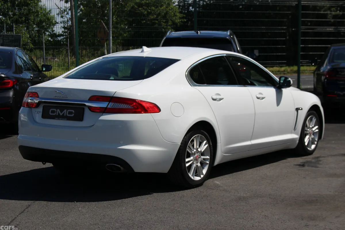 Jaguar XF Saloon, Diesel, 2014, White