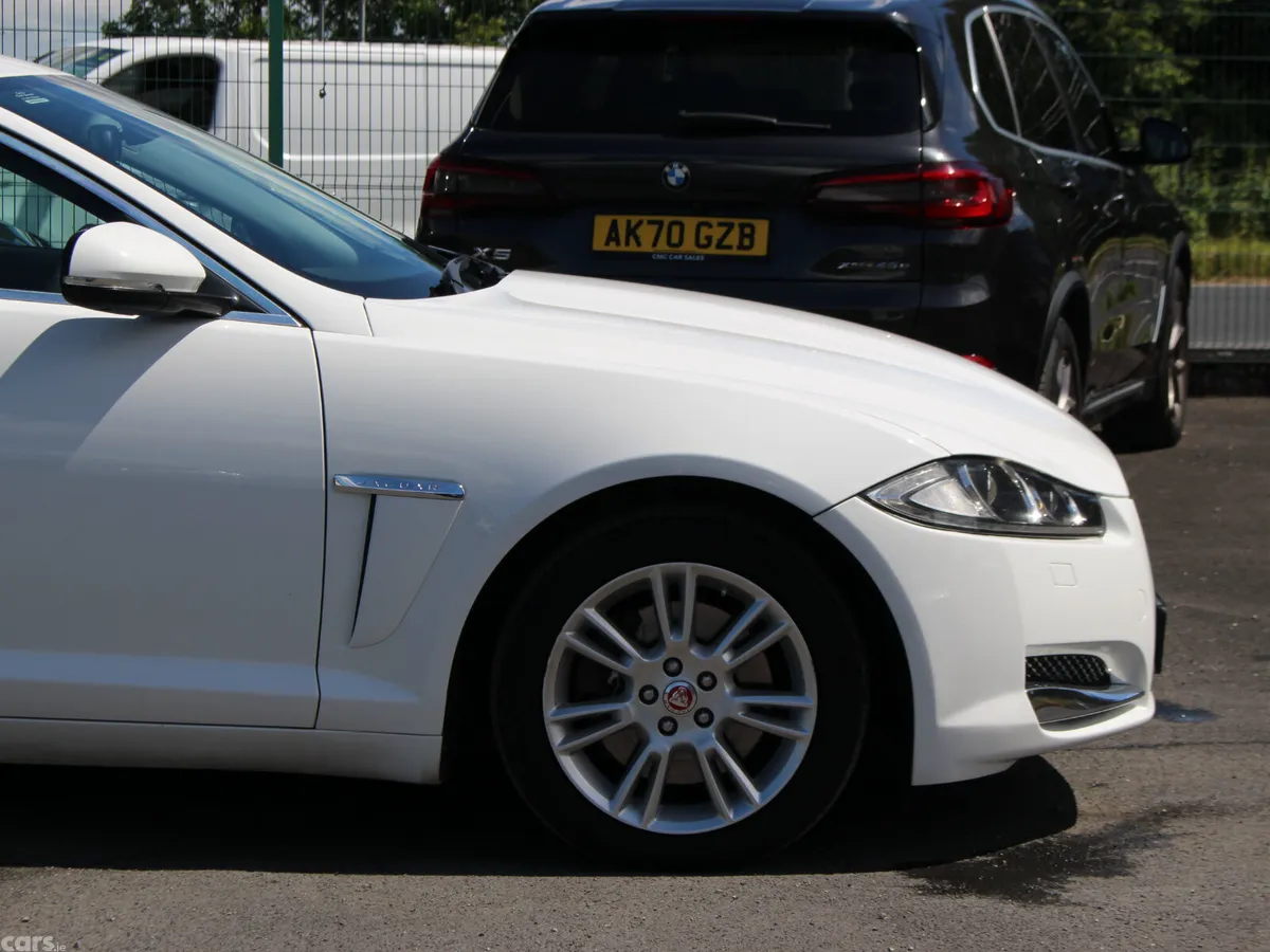 Jaguar XF Saloon, Diesel, 2014, White
