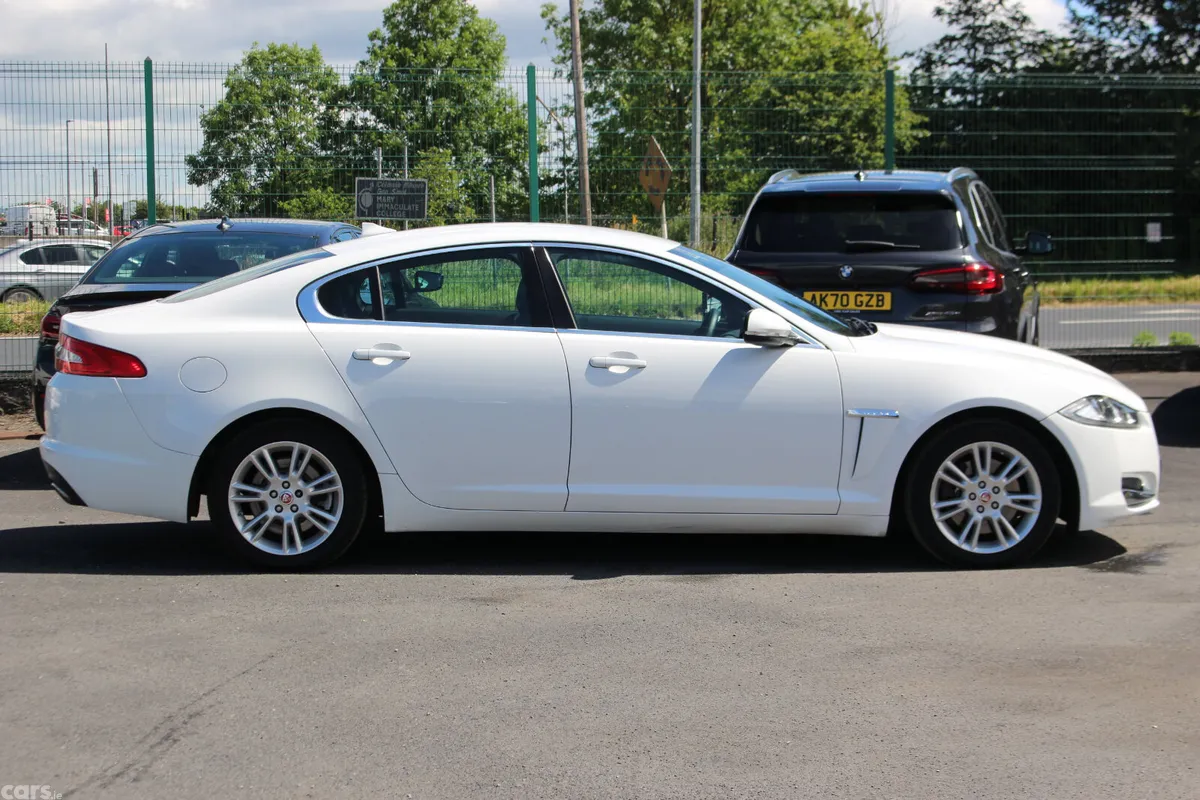 Jaguar XF Saloon, Diesel, 2014, White
