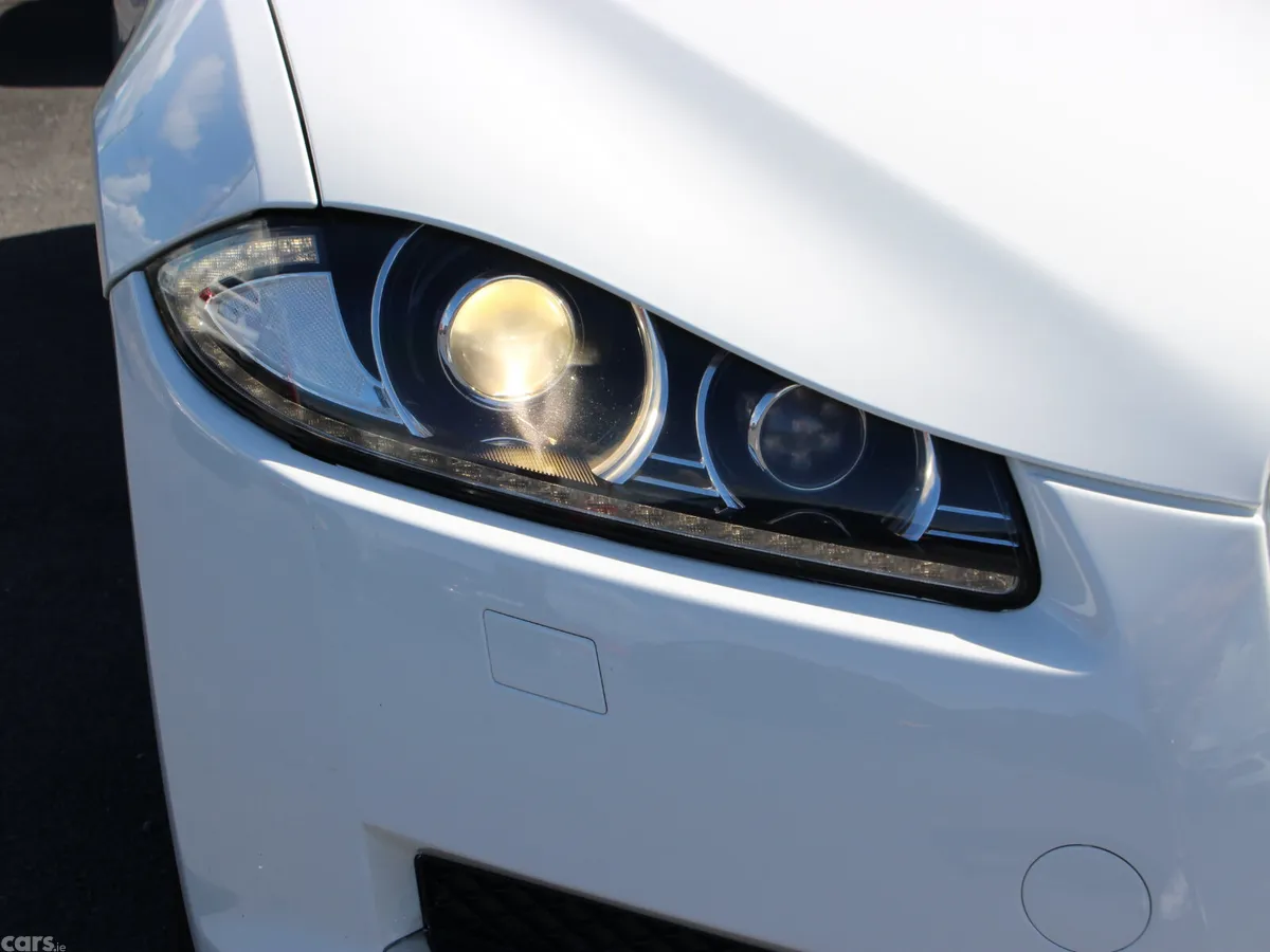 Jaguar XF Saloon, Diesel, 2014, White