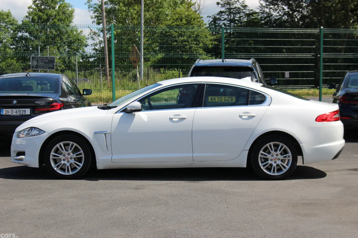 Jaguar XF Saloon, Diesel, 2014, White