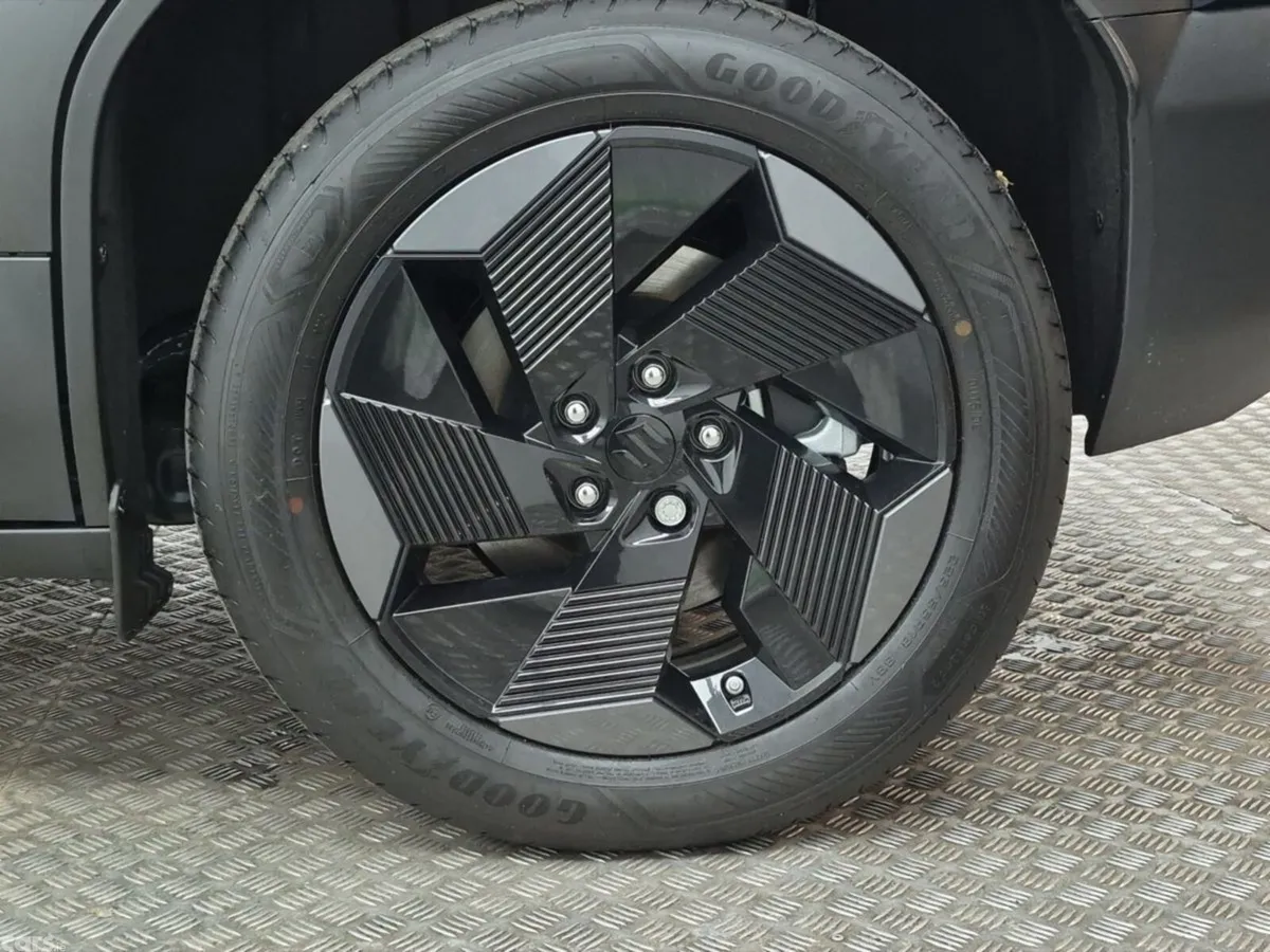 Suzuki Vitara SUV, Electric, 2026, Navy