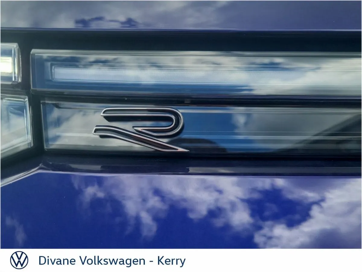 Volkswagen Tayron SUV, Petrol Plug-in Hybrid, 2027, Purple
