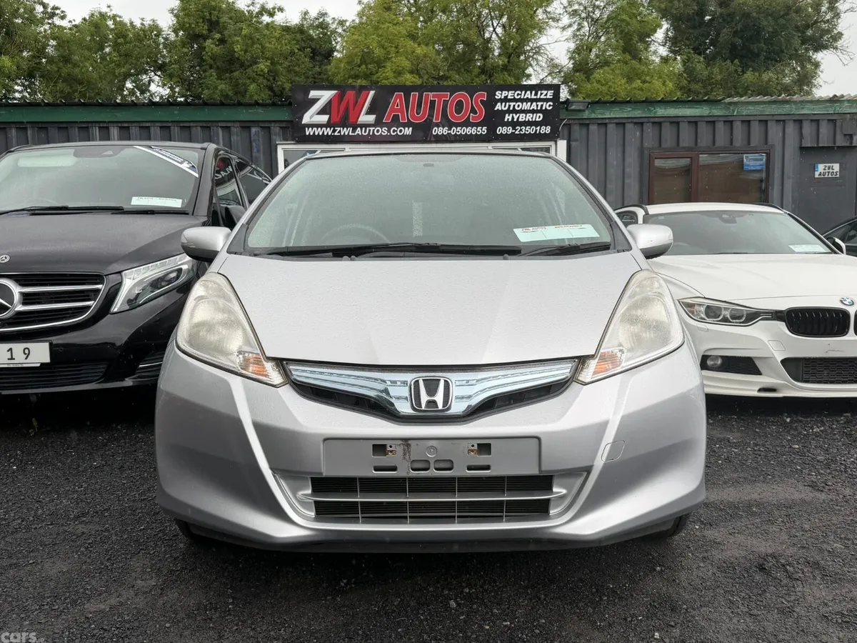 Honda Fit Hatchback, Petrol Hybrid, 2011, White