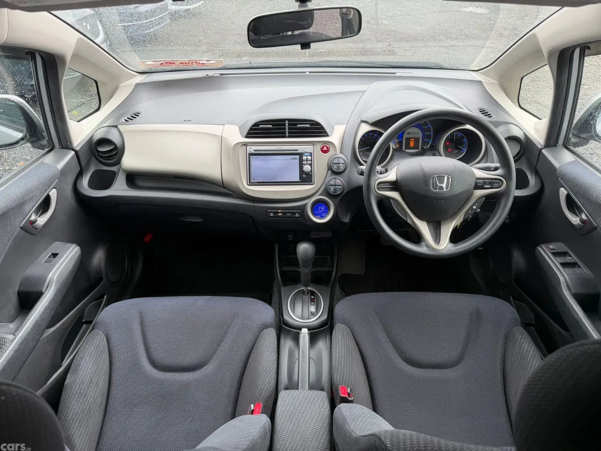 Honda Fit Hatchback, Petrol Hybrid, 2011, White